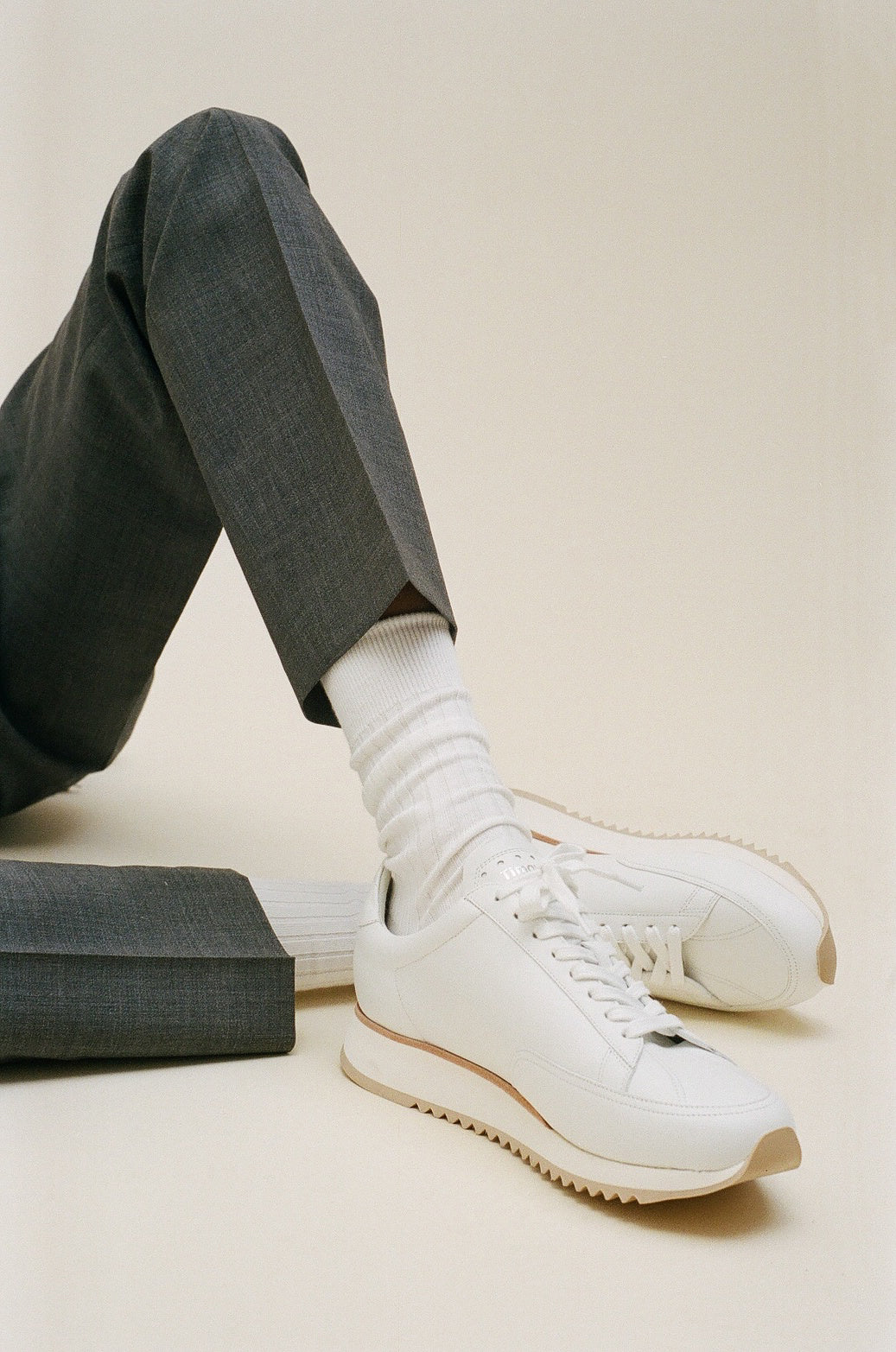 timothee-paris-sneakers-cabourg-with-sport-socks-white-nappa-leather-creme-sole