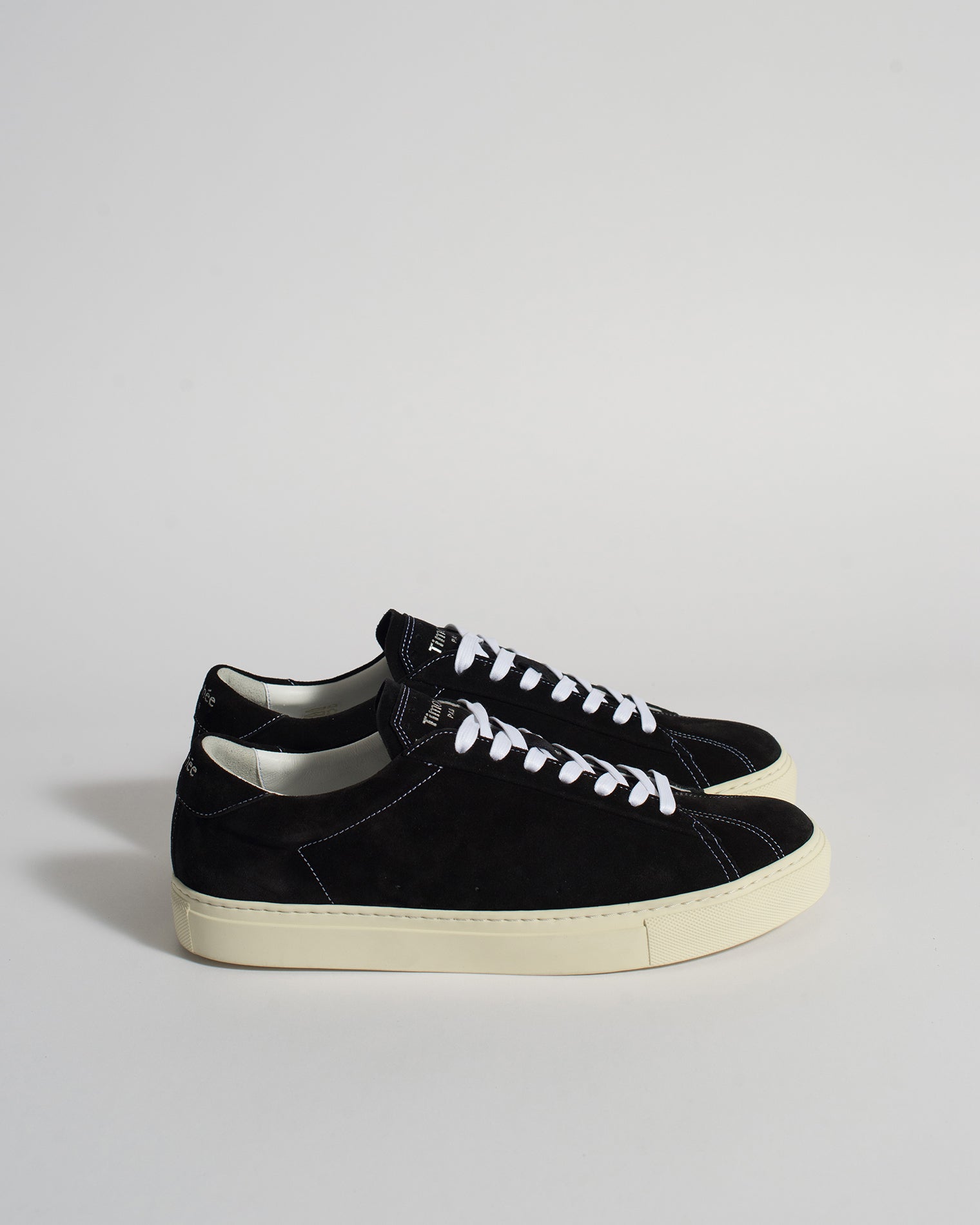 Timothee paris sneaker atlantique black sustainable suede leather with white stitch 