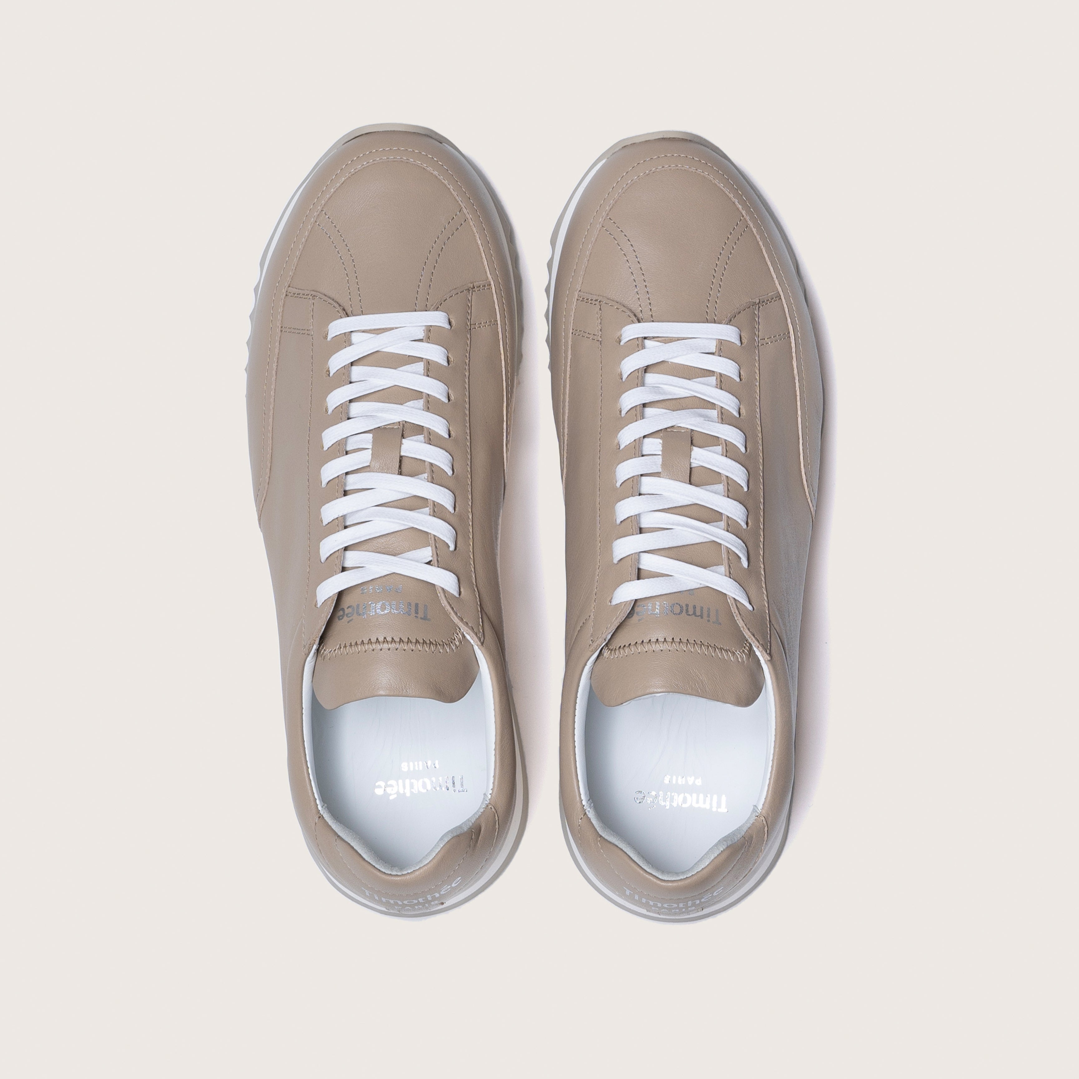 Timothee paris sneaker Cabourg Cloud taupe semi aniline leather white sole top photo